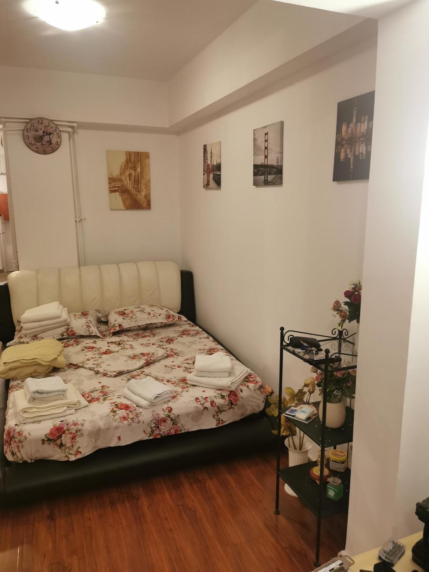 Old Center Apartment