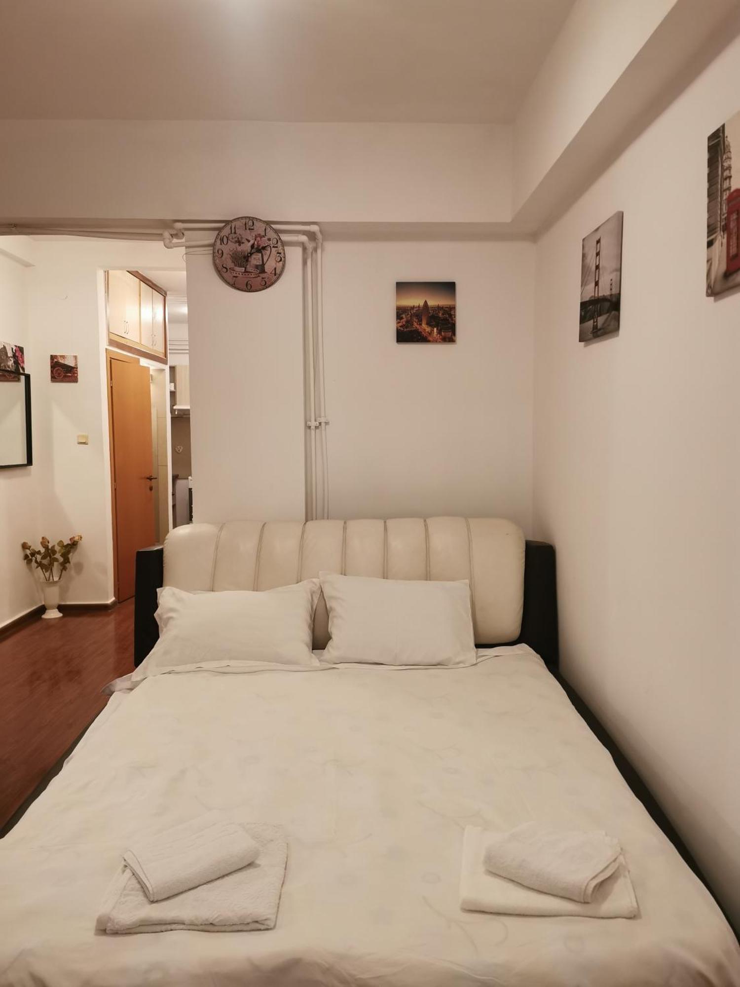 Old Center Apartment